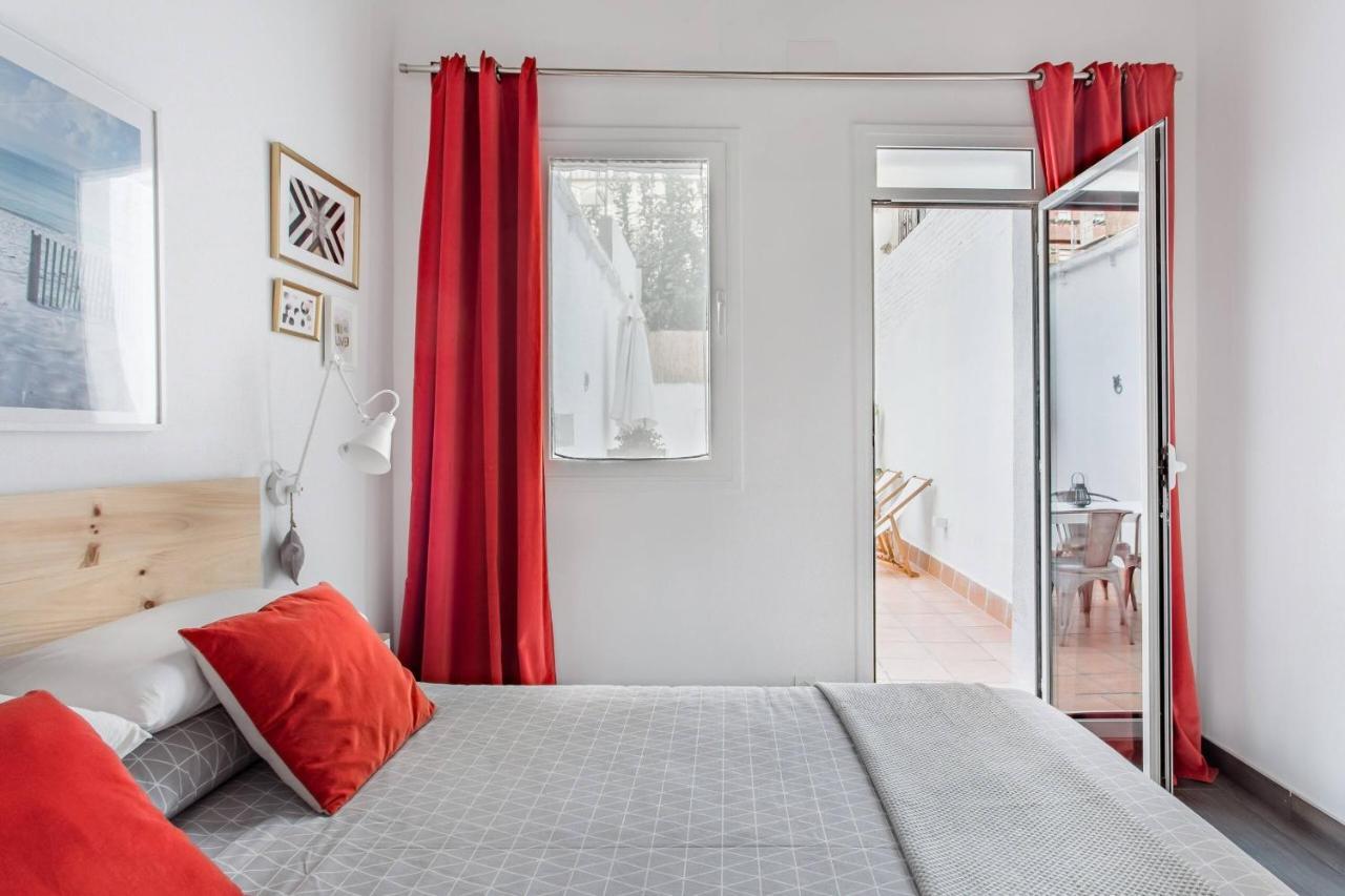 Stylish Apartment With Terrace For Couple Or Family Барселона Екстериор снимка